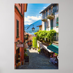 Bellagio, gammal stadscenter alley (Sjö Como, Ital Poster