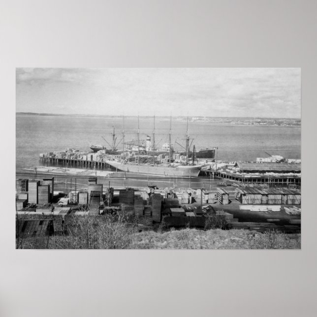 Bellingham, WA Docks View of Lumber Fraktass Poster (Framsidan)