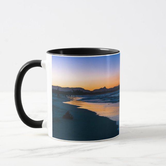Belongil Beach strax efter solnedgång, Byron Bay Mugg (Vänster)
