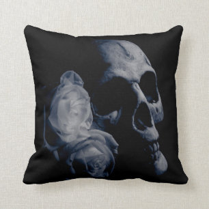Beloved - Mörk Romantik - Skull och Rosor Kudde