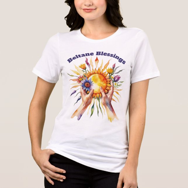 Beltane Sommar Blommig Sol Sabbat Välsignelser T Shirt (Framsida)