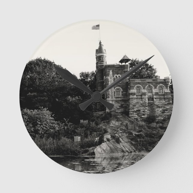 Belvedere Castle in Central Park, NYC Rund Klocka (Framsida)