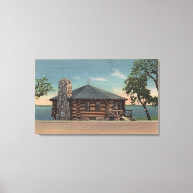 Bemidji, MN - Fireplace of Stater Bldg Canvastryck (Framsida)