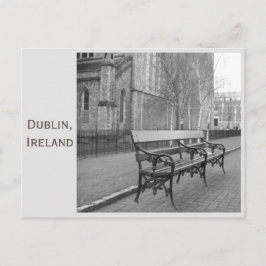 Bench at St Patrick's Cathedral, Dublin, Irland Vykort