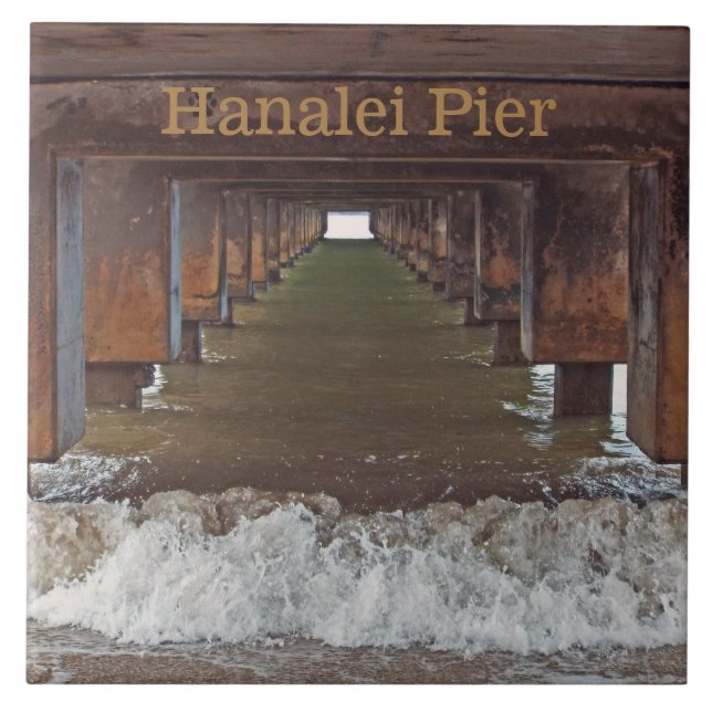 ’BENEATH HANALEI PIER’ (KAUAI) KAKELPLATTA (Framsidan)