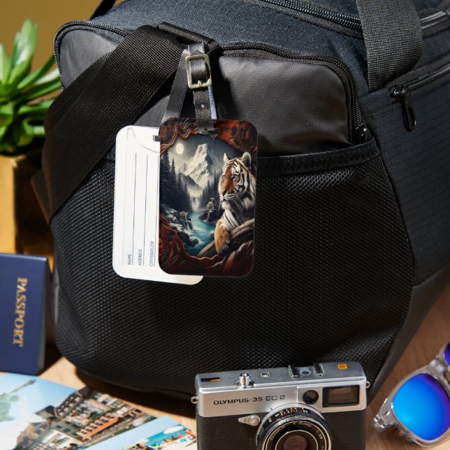 Bengal Tiger Moonlit Mountain Bagagebricka (Framsida & Baksida)