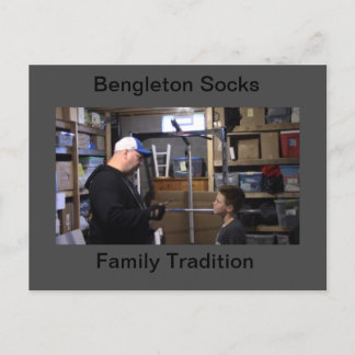 Bengle Socks "Familjetradition" Vykort