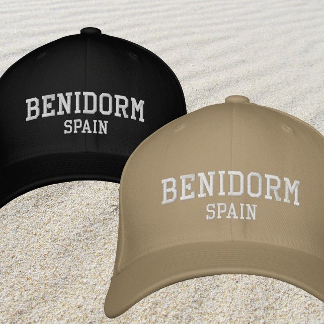 Benidorm Spanien España strand semester outfit Broderad Keps (Skapare uppladdad)