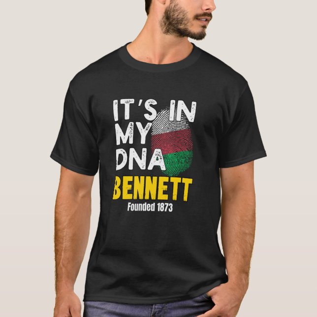 Bennett, BC, Souvenir HBC Urban Apparel T Shirt (Framsida)