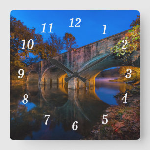 Bennett Vår Bridge Twilight Wall Clock Fyrkantig Klocka