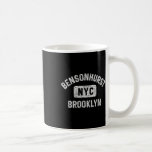 Bensonhurst Brooklyn Nyc Gym Stil Distress Whit Kaffemugg<br><div class="desc">Bensonhurst Brooklyn Nyc Gym Stil Distress White Print</div>