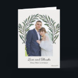 Benvit Grönt Utandning med krans Foto Bröllop Tack Kort<br><div class="desc">Elegantens foto-tack som du skickar till gästerna i bröllop. Med det stora bröllop-tacket kan du kort med ditt bröllop-foto i ett bågformat ram med grön nyans i mjuka nyanser av skarp grönt och skicka grönt med Kärlek och tack i ett grått-skript. Benvit, vikt, bröllop-tack-kort med foto inuti en grön båge....</div>