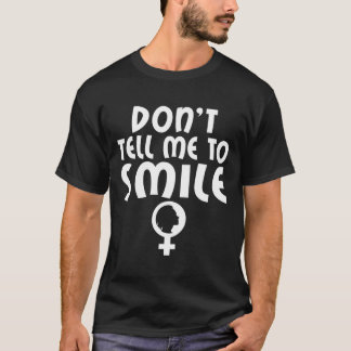 Berätta för mig att feminismen är stark kvinnlig f t shirt