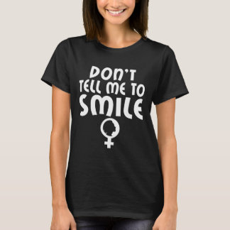 Berätta för mig att feminismen är stark kvinnlig f t shirt