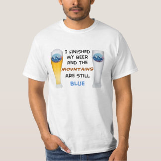Berg är den stilla skjortan för blått t t-shirt