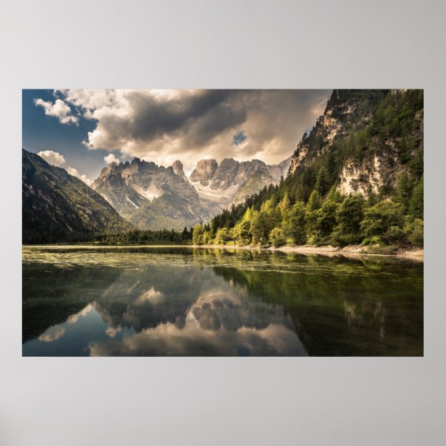 Berg | Dürrensee Sjö, Dolomites, Italien Poster (Framsidan)