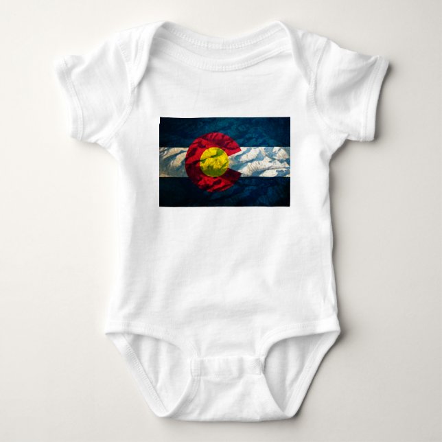 Berg för Colorado flaggasten Tee Shirt (Framsida)