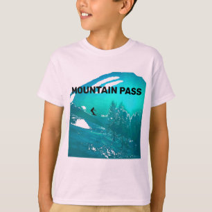 Berg passerar att skida för ungar t shirt