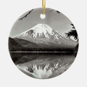 Berg Sanktt Helens och ande sjö Julgransprydnad Keramik