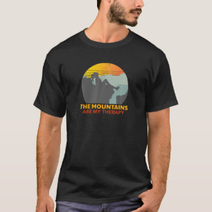 Bergarna är min terapi - att klättra i Mou T Shirt