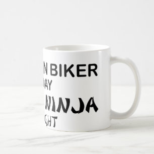 Bergbiker dödliga Ninja vid natt Kaffemugg