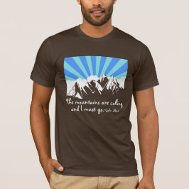 Bergen kallar Retro Clouds och Himlar Tee