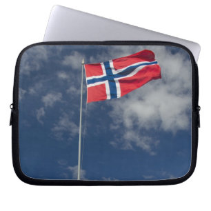 Bergens historiska hamnområde i flaggor laptop sleeve