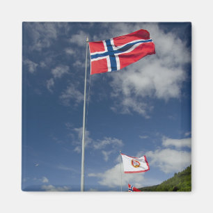 Bergens historiska hamnområde i flaggor magnet