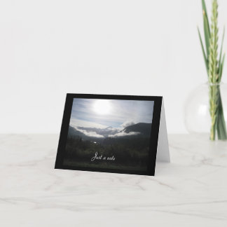 Berggryning precis en notera kort