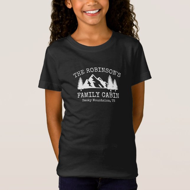 Bergningsdesign för familjen Cabin White Rustic Tr T Shirt (Framsida)