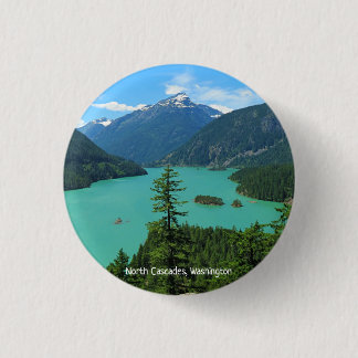 Bergsområdet Sjö i norra Cascades Washington Knapp