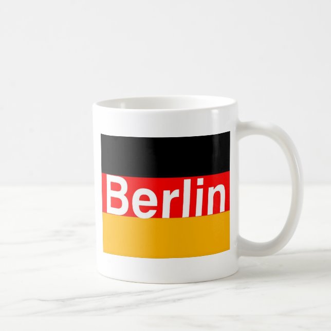 Berlin logotyp i vit på tysk flagga kaffemugg (Höger)