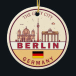 Berlin Tyskland City Skyline Emblem Julgransprydnad Keramik<br><div class="desc">Berlins minimalistiska,  färglösa konstdesign med Tysklanda stadens monument och landmärken.</div>