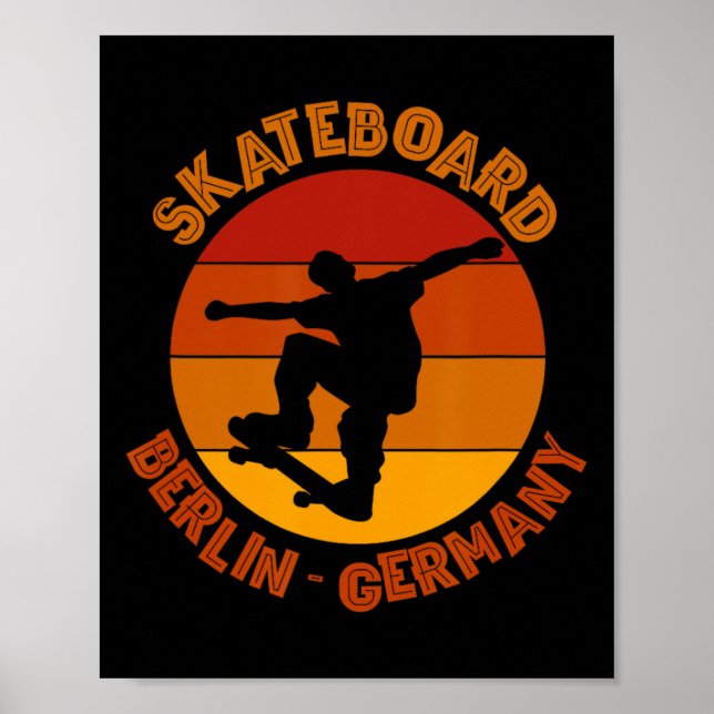 Berlin Tyskland Skateboardare Urn Skateboard 2  Poster (Framsidan)