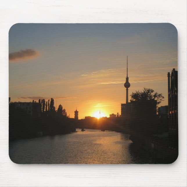 Berlin Tyskland Skyline Night Postcard Fernsehturm Musmatta (Framsidan)