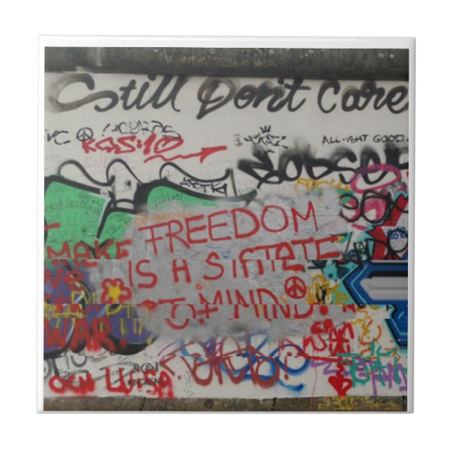 Berlinmurens Öster Graffiti Street Art Tile Kakelplatta (Framsidan)