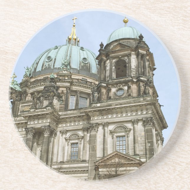 Berlins domkyrka underlägg sandsten (Framsidan)