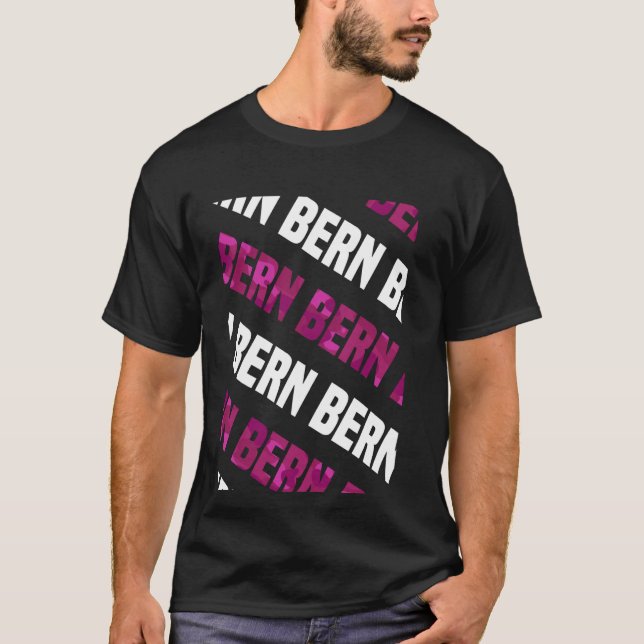 Bern Camo Mönster Rosa Camouflage T Shirt (Framsida)