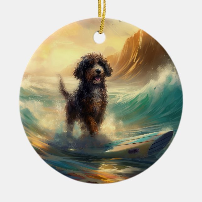 Bernedoodle Beach Surfing Painting Julgransprydnad Keramik (Framsidan)