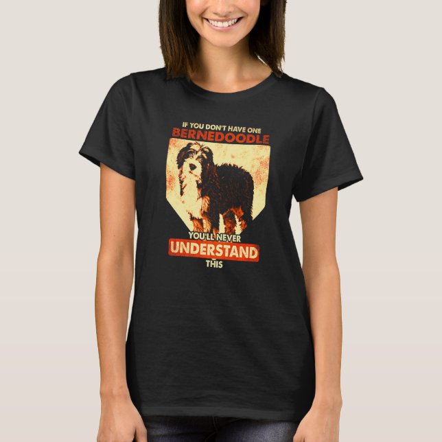 Bernedoodle Hund  Bernedoodle  4 T Shirt (Framsida)