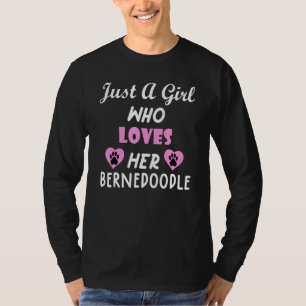 Bernedoodle Hund Tilt Head Shirt Cute För manar kv T
