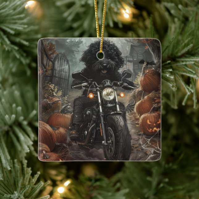 Bernedoodle Riding Motorcycle Halloween Scary Julgransprydnad Keramik (Träd)