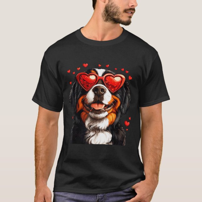 Bernese Mountain Cute Berner Dog Lover Valentines  T Shirt (Framsida)