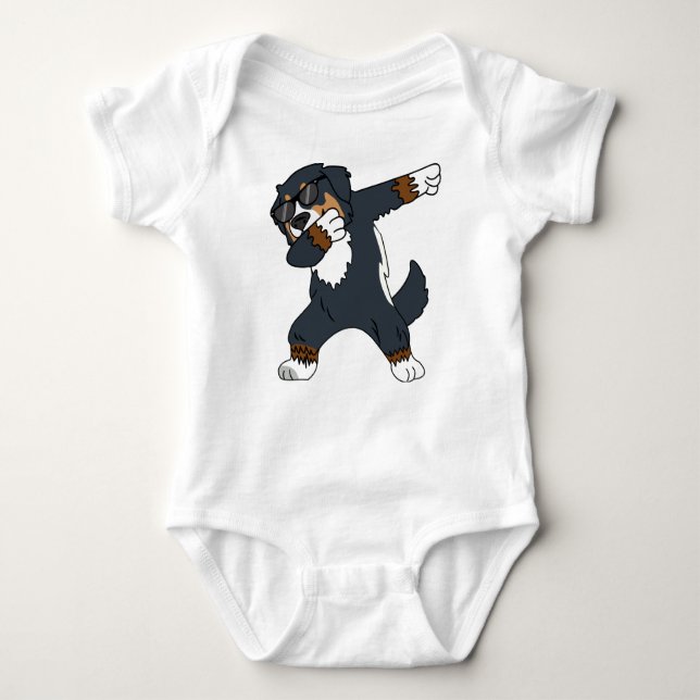Bernese Mountain Dog Dabbing Dancing Funny Gift T Shirt (Framsida)