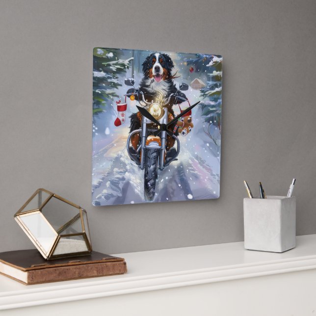 Bernese Mountain Dog kör motorcykel jul Fyrkantig Klocka (Kontor)