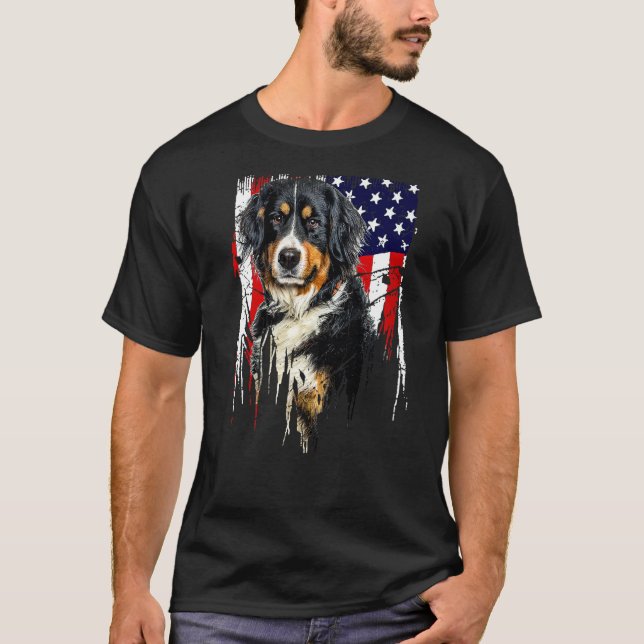 Bernese Mountain Hund American Flagga USA Bernese  T Shirt (Framsida)