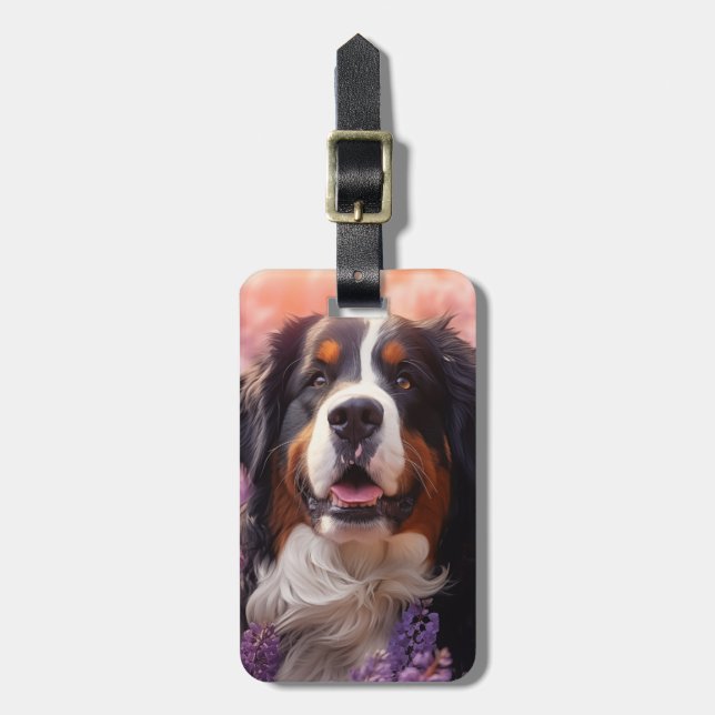 Bernese Mountain Hund in lavenders Bagagebricka (Vertikal Framsida)