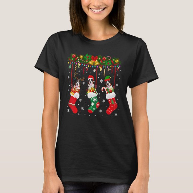 Bernese Mountain in Sock Julafton Reindeer Santa E T Shirt (Framsida)