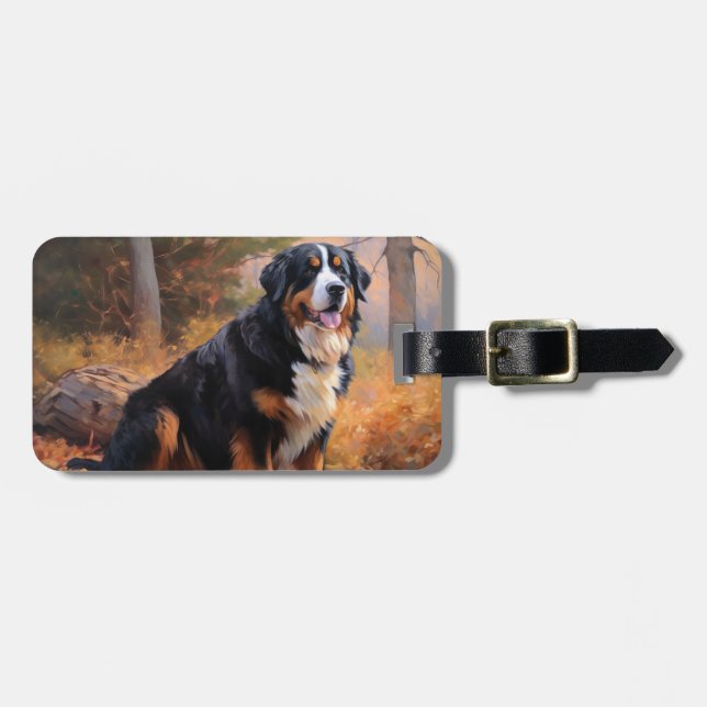 Bernesisk bergshund på höstblad faller inspirerar bagagebricka (Horisontell Framsida)