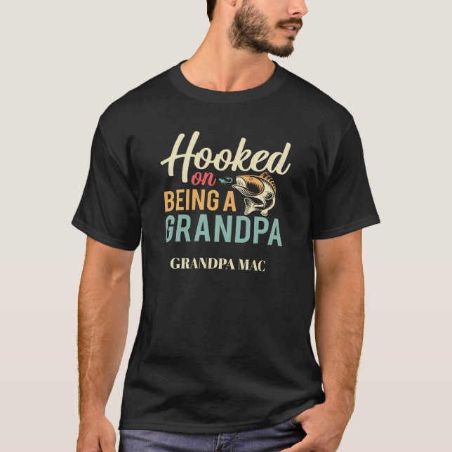 Beroende på att vara farfar t shirt (Framsida)